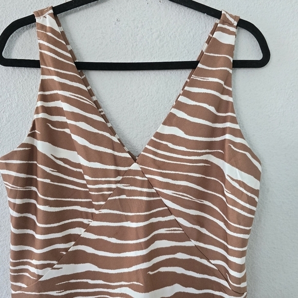 A New Day Slip Dress Women Beige Zebra Print Sz L Babydoll Minimalist New - Picture 5 of 15